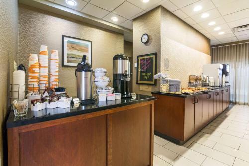Hotel Holiday Inn Riverside Minot