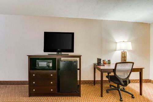 Hotel Holiday Inn Riverside Minot