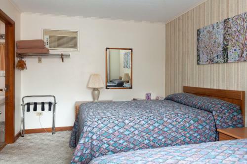 Town & Country Motor Inn
