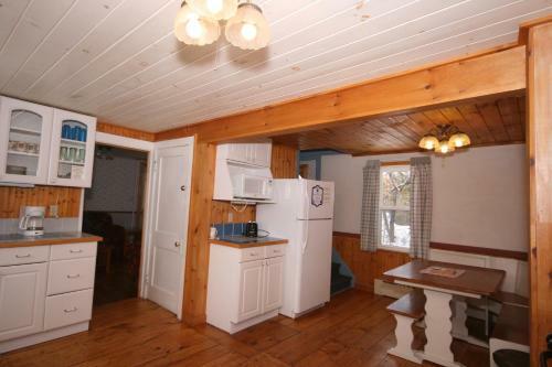 Bed & Breakfast Spruce Lodge Llc