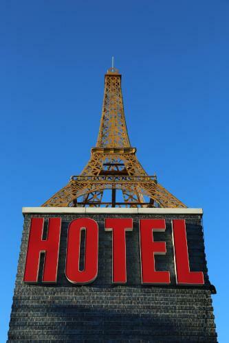 Paris Suites Hotel New York