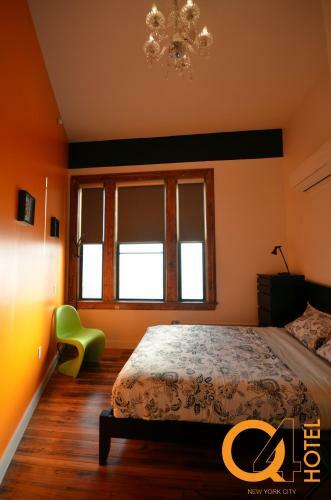 Q4 Hotel And Hostel