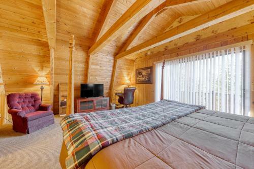Cozy Woodland Cabin