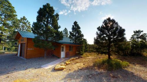 Western Town Retreat