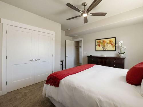 Luxury Escape With Amazing Views