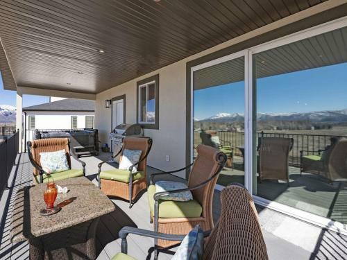 Luxury Escape With Amazing Views