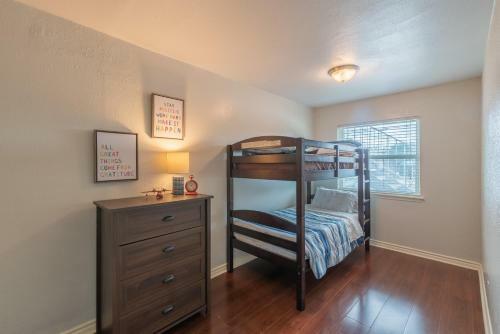 Beautiful Apartment By The Botanical Gardens