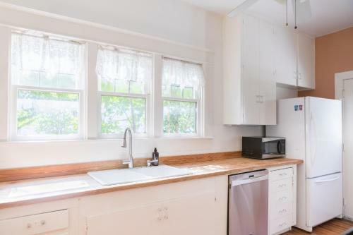 Wanderjaunt - Lonestar - 3br Home - Midtown