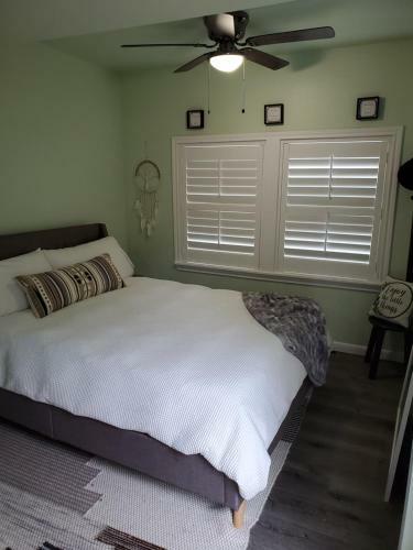 Hostal Conveniently Located San Antonio Getaway