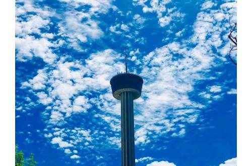 Dazzling 3 Br2 Ba Home Near Downtown Tower Americas