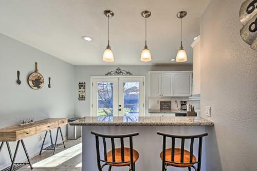 Ideally Located San Antonio Home With Fire Pit!