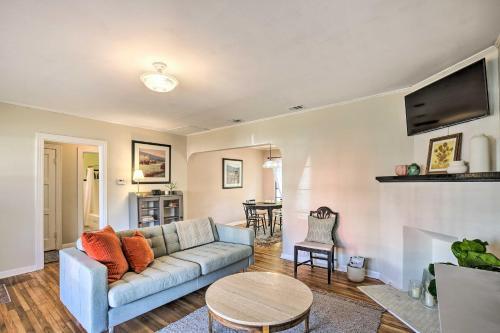 Chic San Antonio Home Less Than 5 Mi To The Alamo!