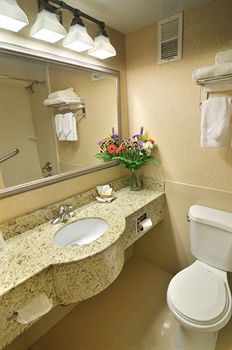 Hotel Airway Inn