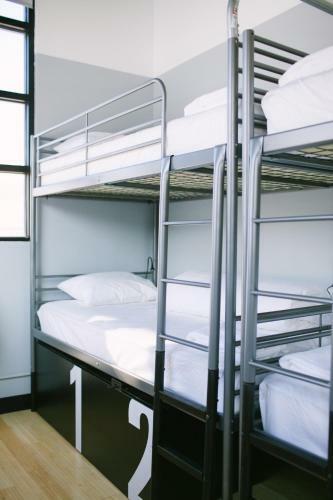 The Local Hostel Nyc