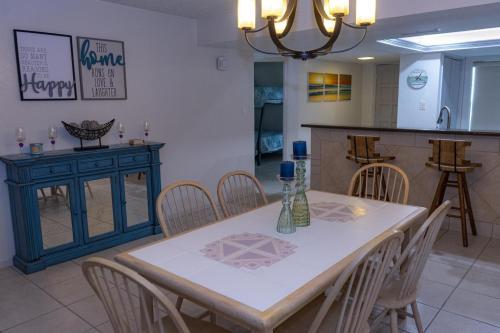 Stunner 9th Floor View Home With 2 Heated Pools - Saida 3-903