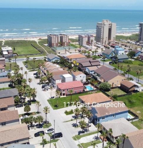 Beach Vibes - Pool In Back - Padre Paradise Unit 4