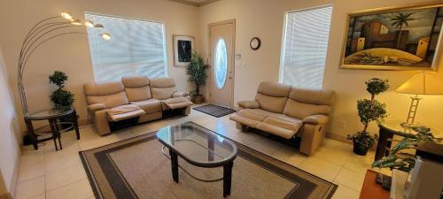 Beach Vibes - Pool In Back - Padre Paradise Unit 4