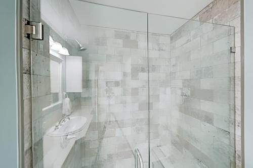 Island Escape & Huisache Townhome