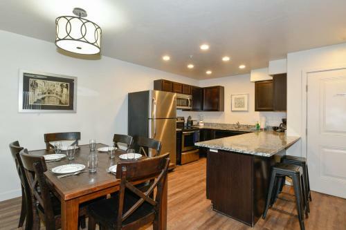 Apartamento Moab Redcliff Condos Dean Re