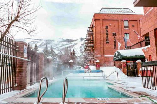 Hotel Shadow Ridge