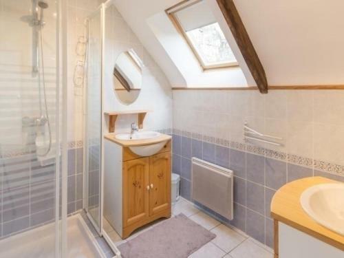 G�te Melrand, 3 Pi�ces, 5 Personnes - Fr-1-378-287