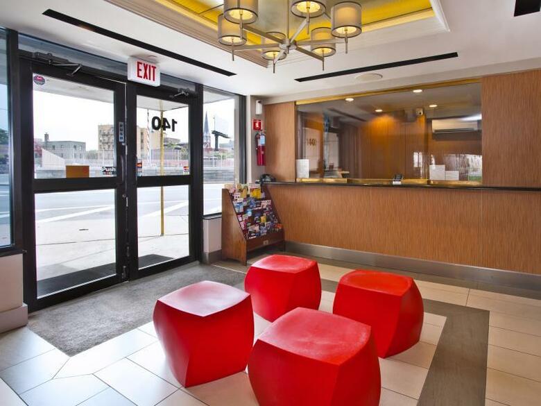 Hotel Brooklyn Motor Inn