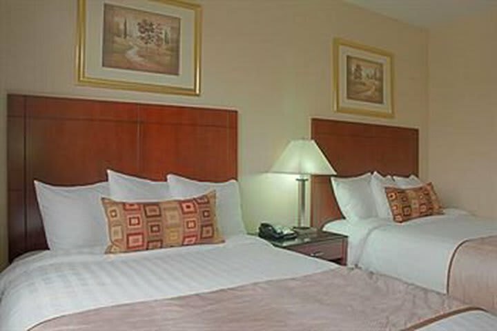 Best Western Plus Arena Hotel