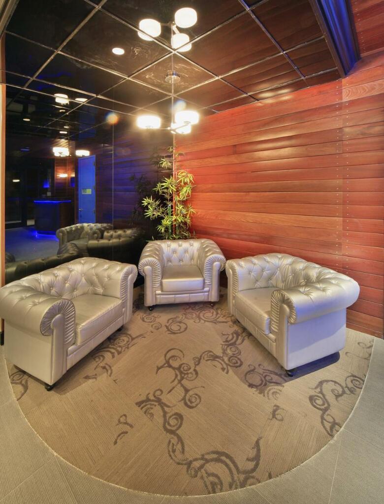 Condor Hotel Brooklyn
