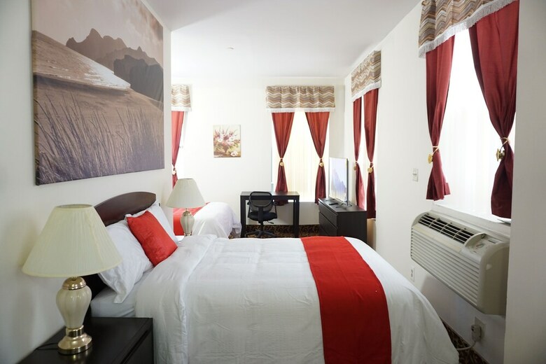 Kings Hotel