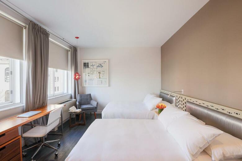 Nu Hotel