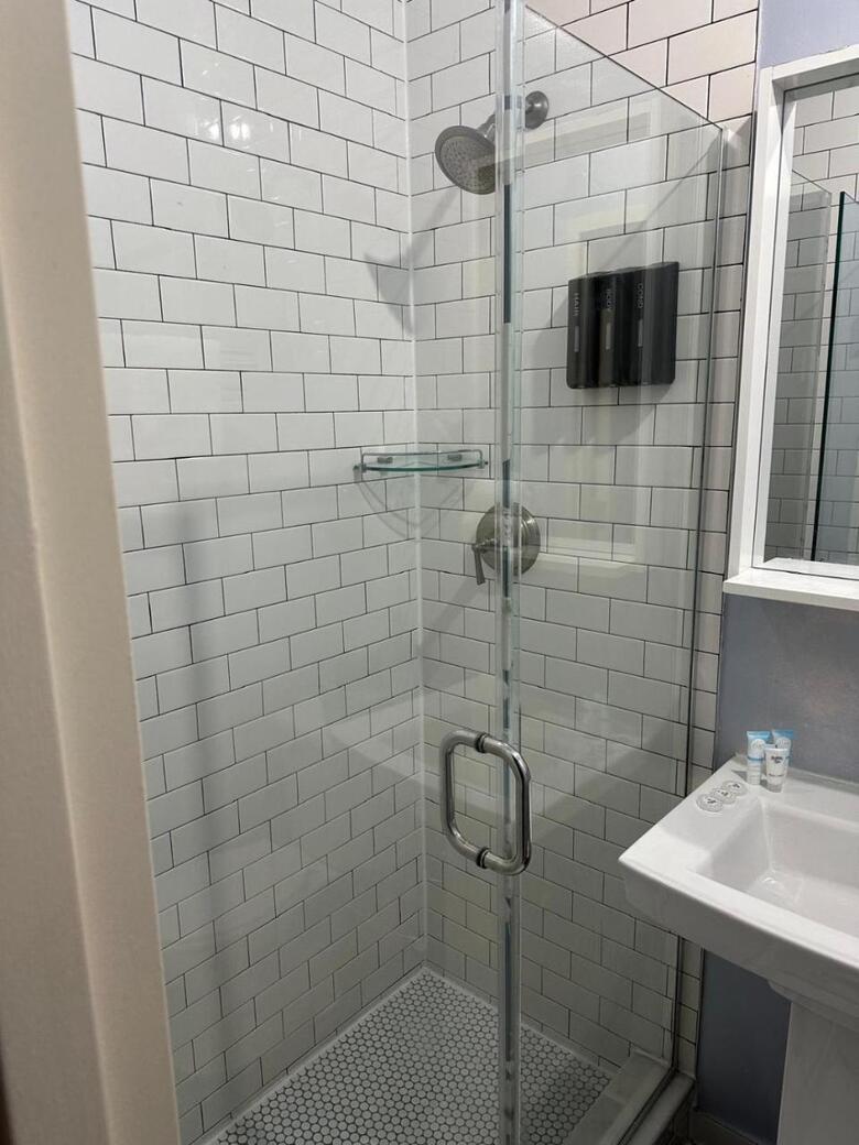 Essence Hotel