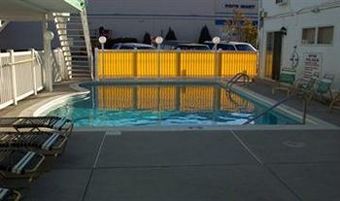 Knolls Motel