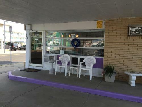 Monaco Motel - Wildwood