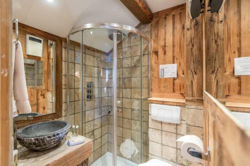 Hotel H�tel Les Cimes
