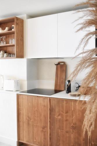 Apartment Wabi-sabi By Japandi Home