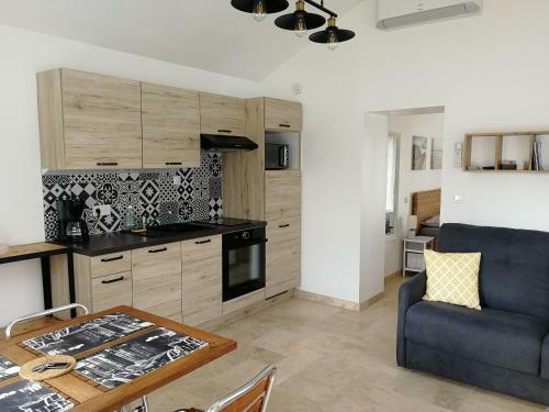 Petite Maison Refaite � Neuf Proche Plage