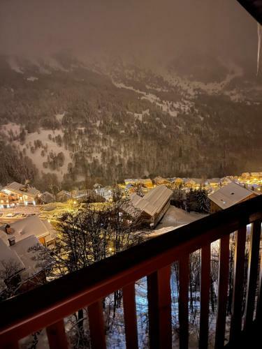 Apartamento Charmant Studio � M�ribel Avec Chemin�e