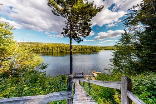 Lake Eden Escape