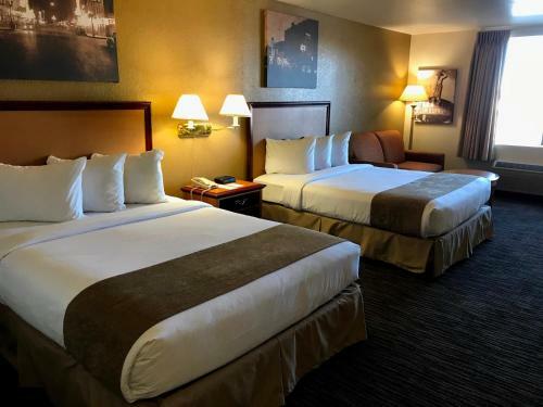 Gold Strike Hotel & Casino