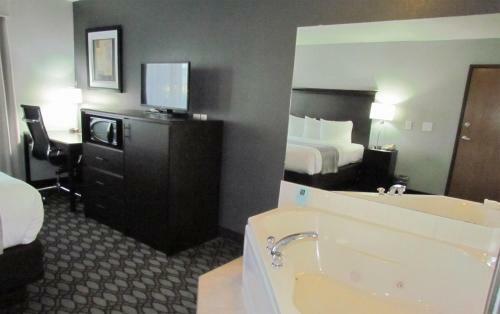 Hotel Centerstone Inn