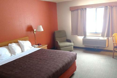 Hotel Americinn Of Iron River