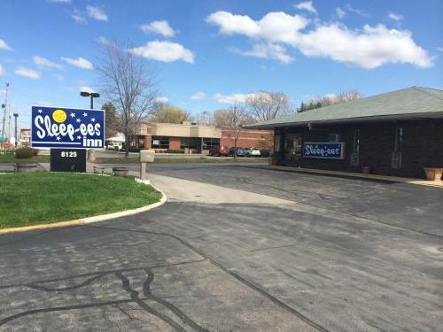 Motel Sleep-ees Inn