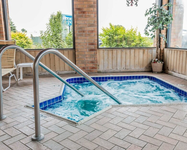 Hotel Rodeway Inn Coopersville
