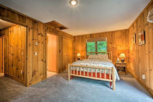 Spacious Dover Home With Sauna Less Than 5 Miles To Ski!