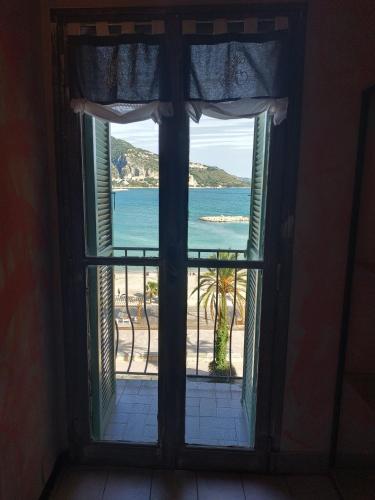 Apartamento Vista Mare Vecchia Citt�