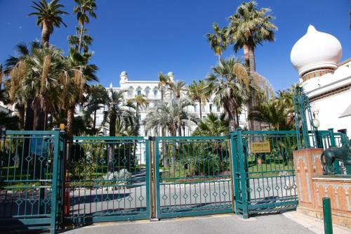 L'orient Palace Apartments