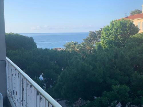 Apartamento Appartement T3 Menton