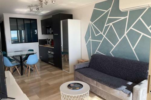 Apartamento Vue Mer Port de Garavan