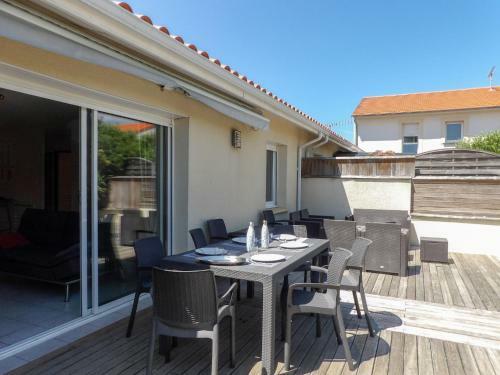 Apartment Les Sables