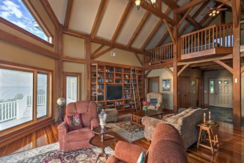 Waterfront Lake Champlain Home With Hot Tub And Sauna!